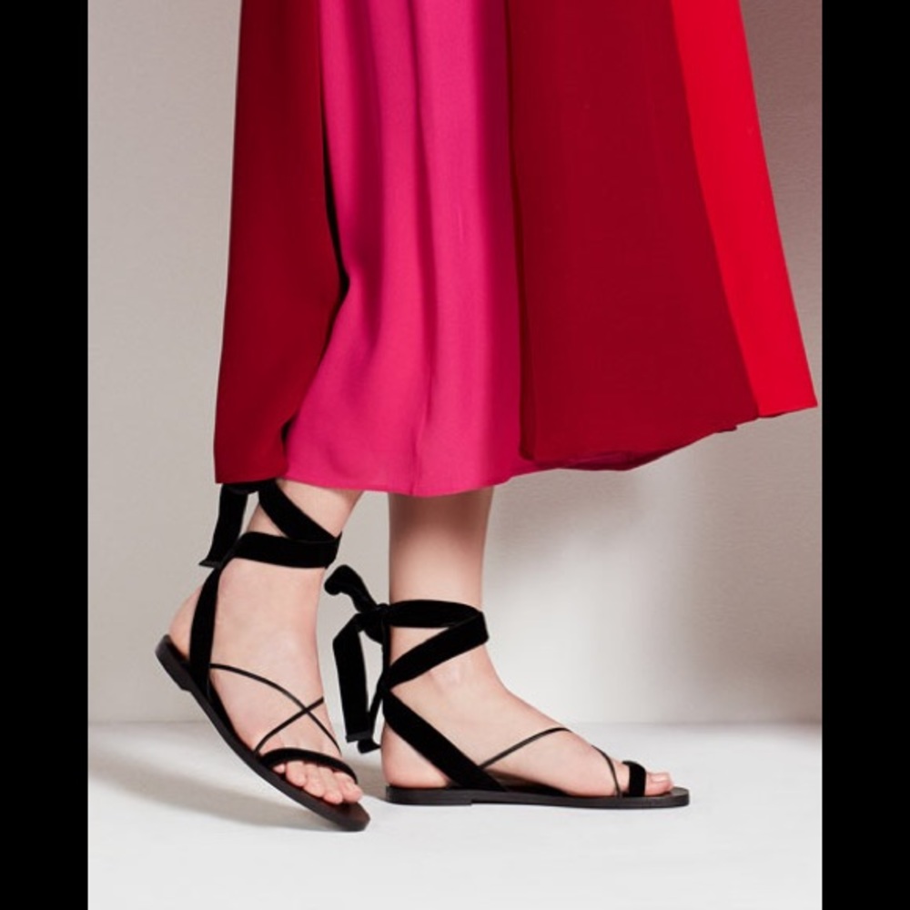 Valentino Sandals Ankle Wrap Bow Velvet Flat 8 EUC